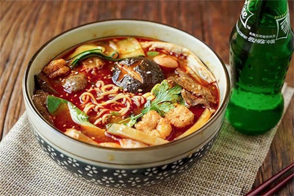 祥和小洞天麻辣烫